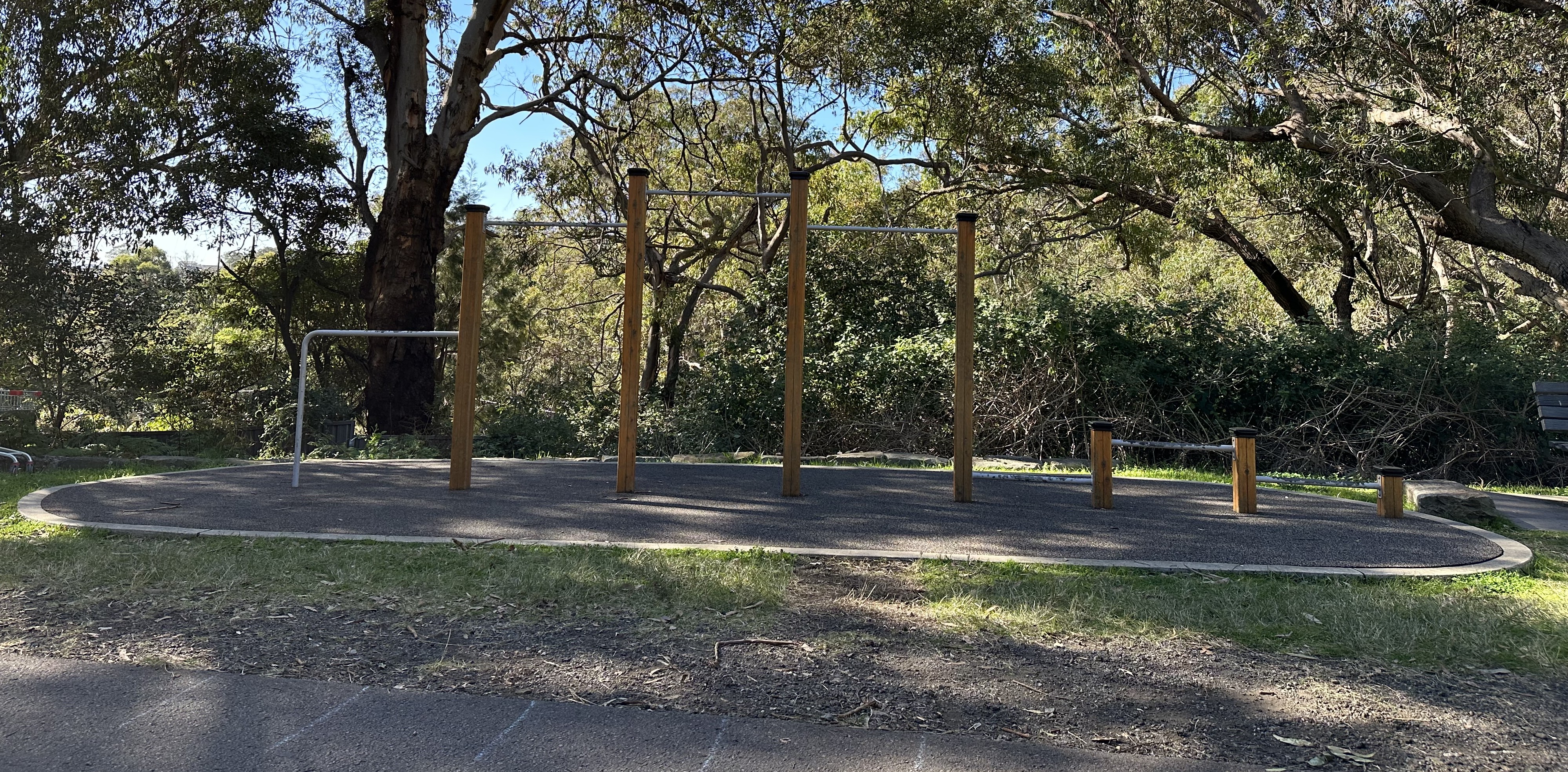 Fernleigh Track fitness stations