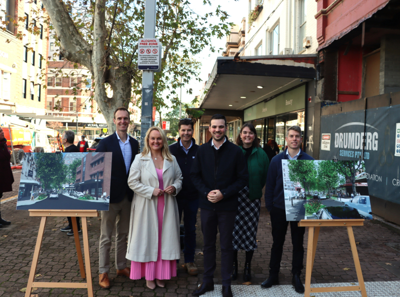 Executive Manager Project Management Office Robert Dudgeon; Lord Mayor Nuatali Nelmes; Daniel Pitcher, from Daracon; Deputy Lord Mayor Declan Clausen; Project Manager Kate Summers; Senior Project Manager Michael Head.