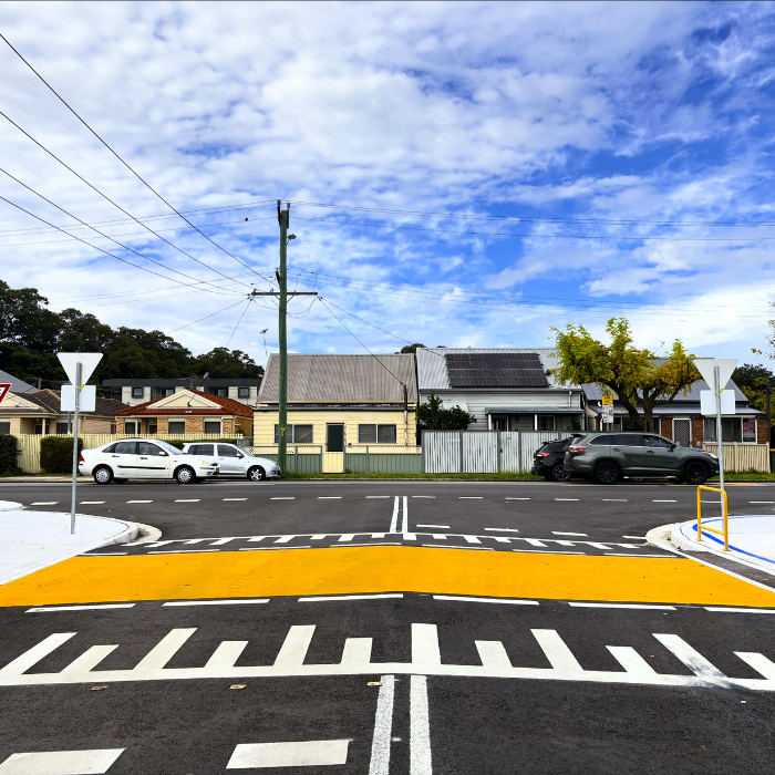 Shared path crossing at John Hooker Street