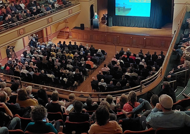 More than 800 people at City Hall for 'Electrify Everything'.