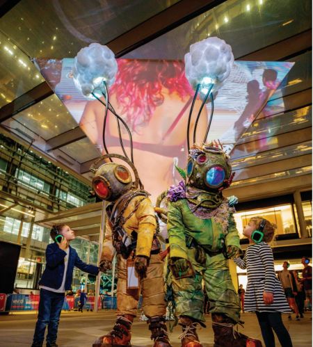 Erth's underwater divers